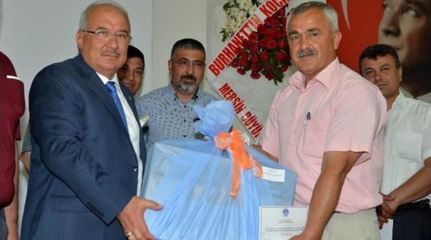 Mersin&rsquo;de Muhtarlar Bilgisayarlarına Kavuştu