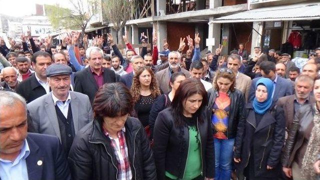 Hdp’liler Mersin Ve Adana’da Yapılan Saldırıları Kınadı