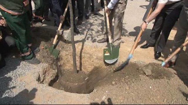 Topbaş Istedi, Eyüp'te Yeni Yapılacak Parkın Adı 'özgecan Arslan' Oldu