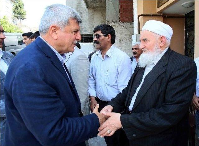 Kocaeli B&uuml;y&uuml;kşehir Belediye Başkanı İbrahim Karaosmanoğlu: 1