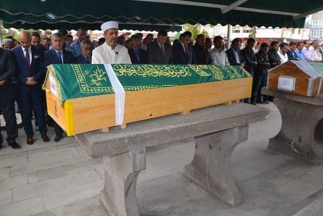 Mhp Milletvekili Adayı &Ouml;zmen&rsquo;in Acı G&uuml;n&uuml; 2