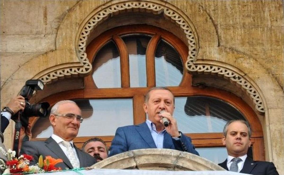 Cumhurbaşkanı Erdoğan&rsquo;dan Samsun&rsquo;da Balkon Konuşması
