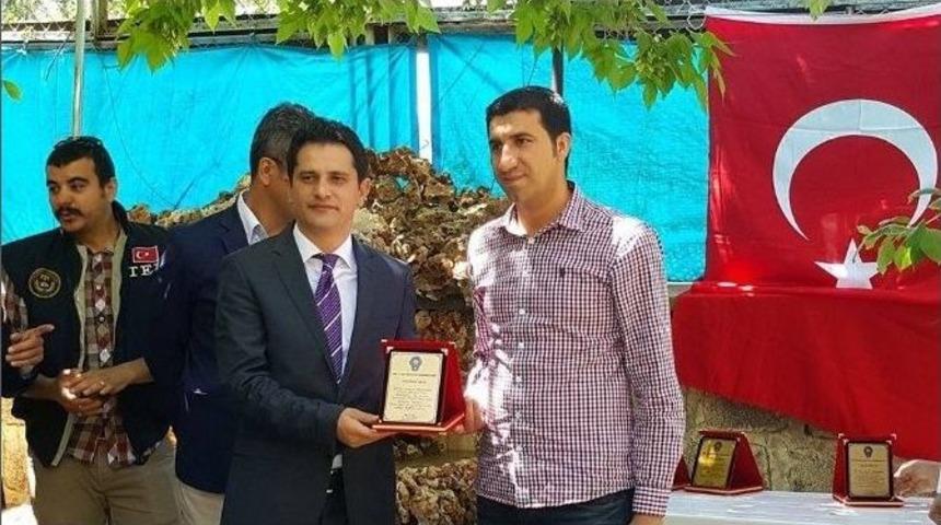 İdil&rsquo;de Satran&ccedil; T&ouml;reninde &Ouml;d&uuml;ller Sahiplerini Buldu