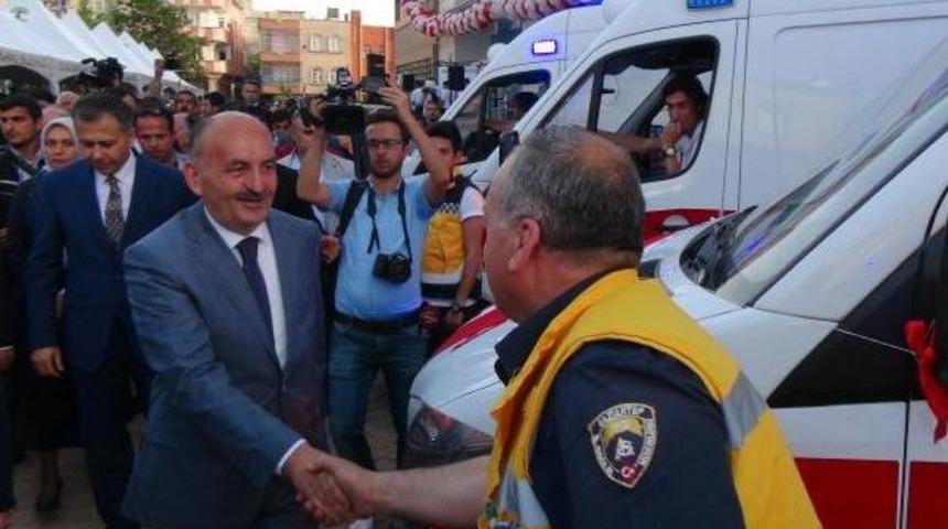 M&uuml;ezzinoğlu: B&uuml;t&uuml;n Ailelerin Aile Diş Hekimi Olacak