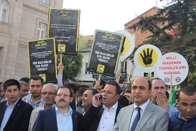 Aksaray’da Mursi’ye Destek Eylemi