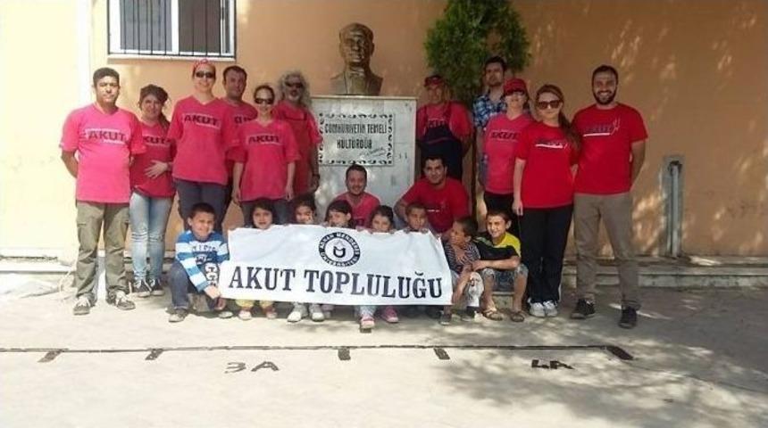 Akut Kuşadası Ekibinden &Ouml;rnek &Ccedil;alışma