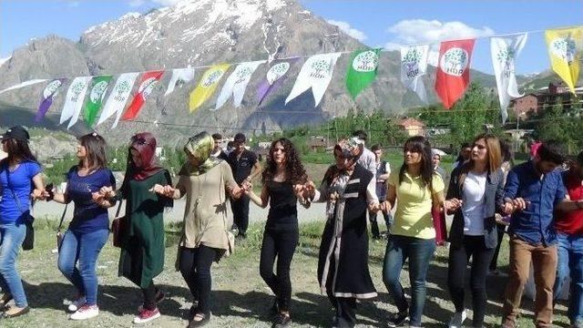 Hakkari&rsquo;de Dayanışma Konseri 1