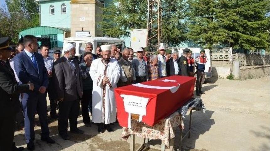 Kore Gazisi Son Yolculuğuna Uğurlandı