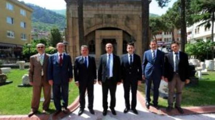 Vali &Ccedil;omaktekin&rsquo;den &rsquo;tanıtım&rsquo; Vurgusu