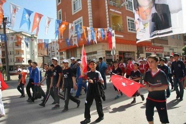 Sungurlu&rsquo;da Gen&ccedil;lik Y&uuml;r&uuml;y&uuml;ş&uuml; Yapıldı 3