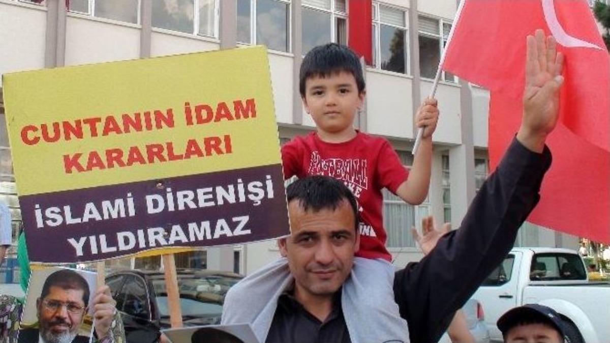 Gediz&rsquo;de Mısır&rsquo;daki İdam Kararlarına Tepki