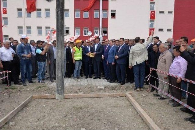 Emet’e 200 Öğrenci Kapasiteli Kız Öğrenci Yurdu