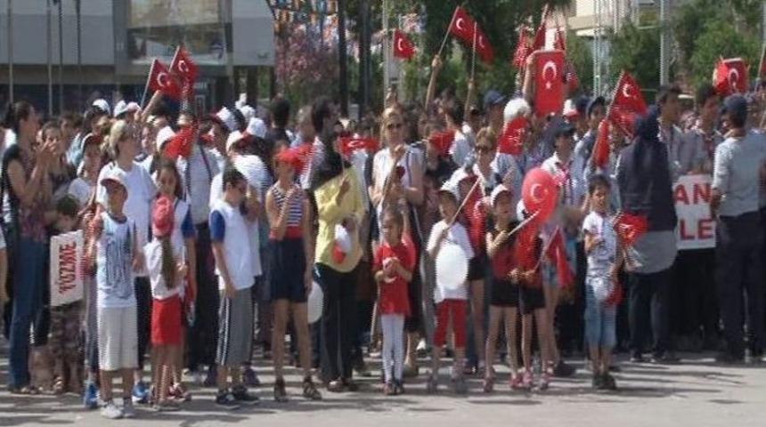 Adana&rsquo;da 19 Mayıs Atat&uuml;rk&rsquo;&uuml; Anma, Gen&ccedil;lik Ve Spor Bayramı Coşkusu