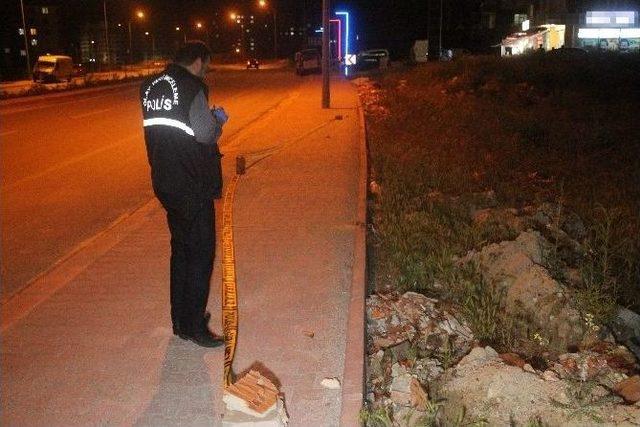 Yol Verme Kavgası Kanlı Bitti 1
