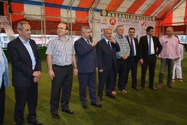 Altın Kiraz Futbol Turnuvası Başladı 1