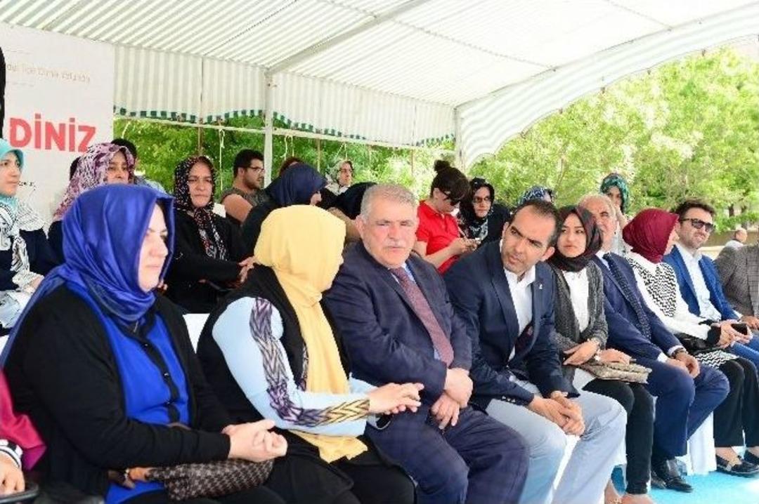 Onikişubatlı Gen&ccedil;ler, Sokak Basketboluyla Eğlendi