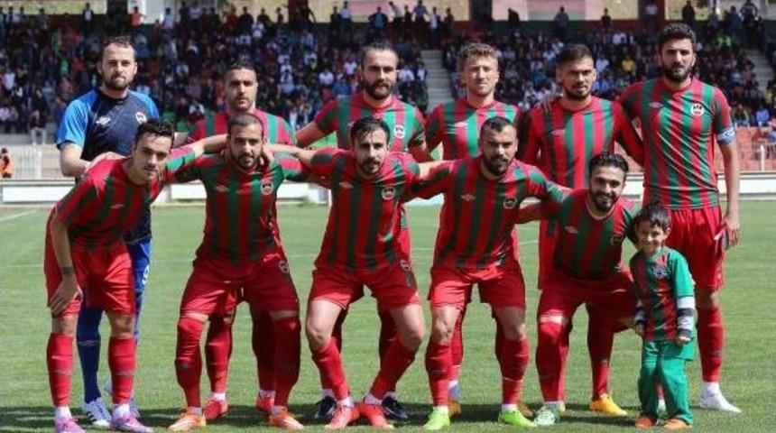 Taraftar, Yeni Diyarbakırspor Kulüp Binasını Tahrip Etti (3)