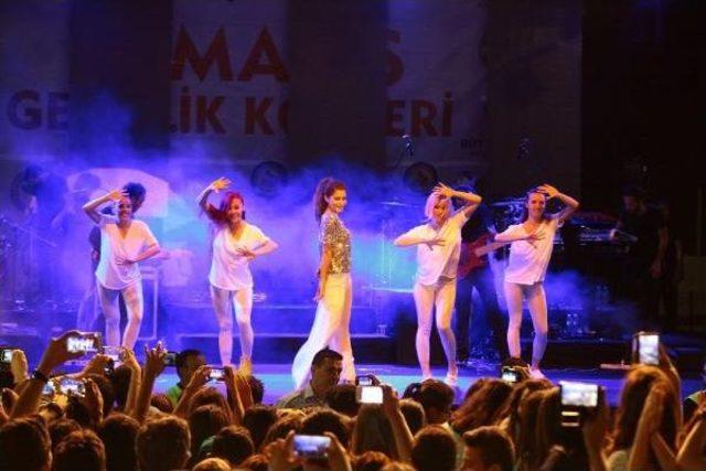 Acıpayam da Atiye Konseri 2