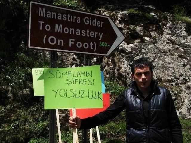 Y&ouml;re Halkının S&uuml;mela Manastırı&rsquo;nda Stant Tepkisi 2