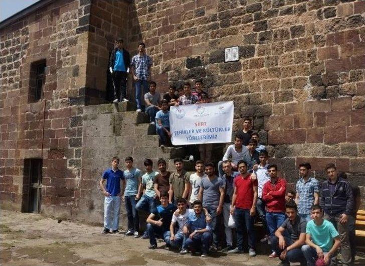 Gençler Bitlis’i Gezdi