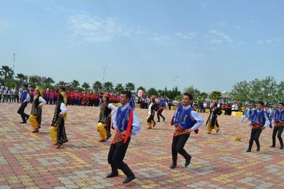 Ceyhan&rsquo;da 19 Mayıs Kutlamaları