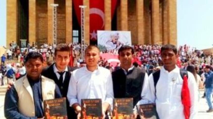 Tarhan&rsquo;ın Kitabı Doğduğu Topraklara Yolculuk Etti