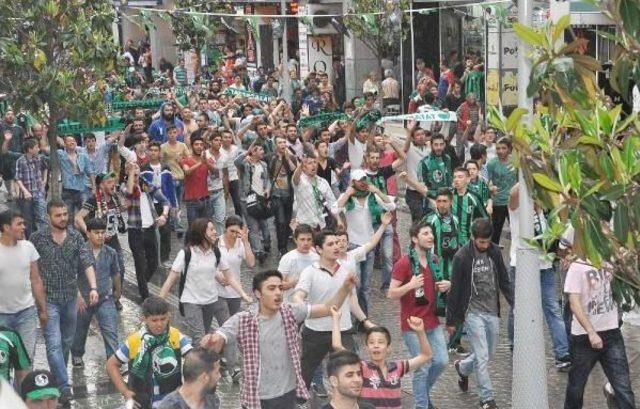 Sakaryaspor da Büyük Sevinç 1