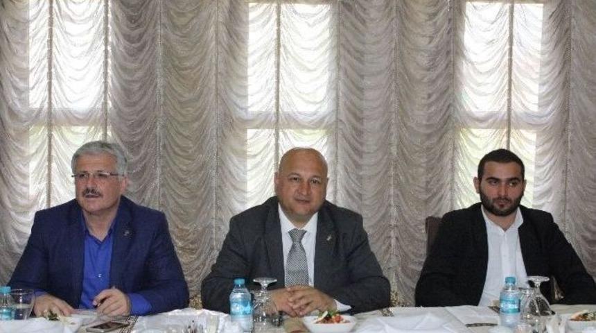 Ak Parti&rsquo;li Kurt: &ldquo;emekliye Ne Yapıldıysa Ak Parti Yaptı, Yine Yapacak&rdquo;