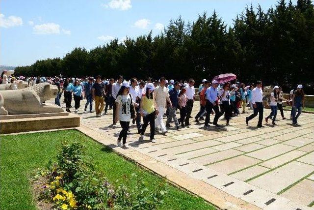 Pamukkale’den 2 Bin Kişi, 50 Otobüsle Anıtkabir’e Gitti 2