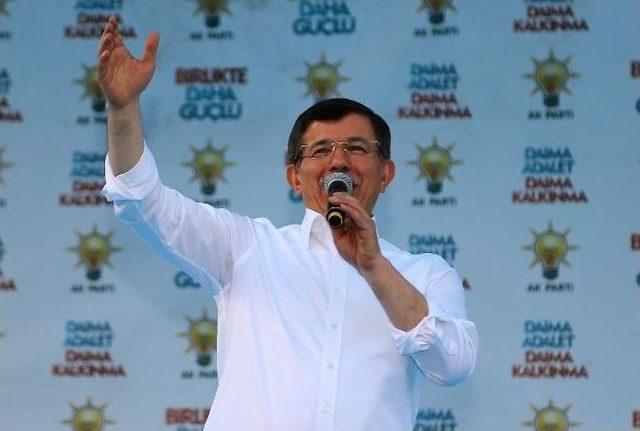 Başbakan Davutoğlu Bolu’da