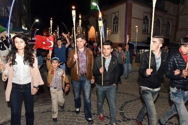 G&uuml;m&uuml;şhane&rsquo;de Gen&ccedil;lik Haftası Sona Erdi 2