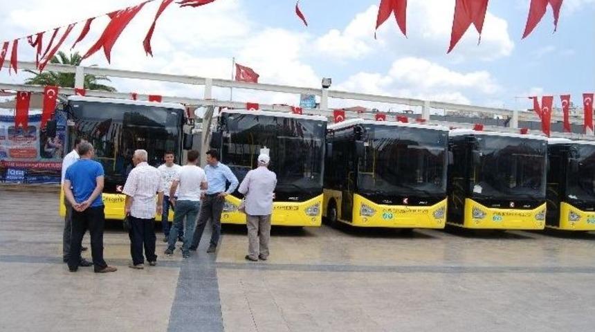 Aydınlıların Yeni Otob&uuml;sleri G&ouml;r&uuml;c&uuml;ye &Ccedil;ıktı
