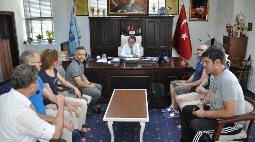 Edremit Belediyesi&rsquo;ne Yabancı Konuklardan Ziyaret