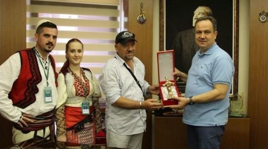 Festival Konuklarından Başkan Aksu&rsquo;ya Ziyaret