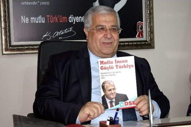 Masum T&uuml;rker&rsquo;den &ldquo;i&ccedil;kili Pankart&rdquo; A&ccedil;ıklaması 1