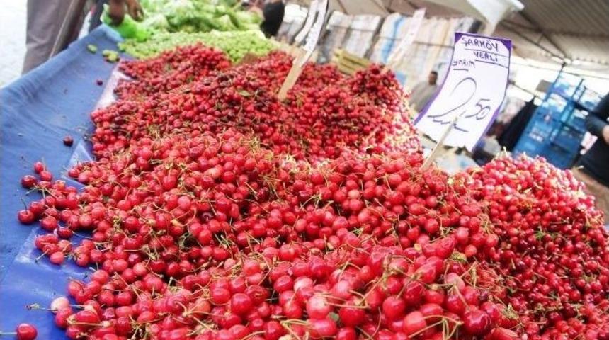 Mevsimin İlk Kirazı Tekirdağ&rsquo;da Tezgahtaki Yerini Aldı
