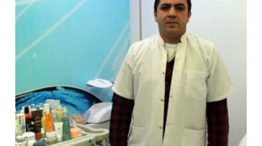 Karamanlı: "iki Eczacıdan Biri Zor Durumda"