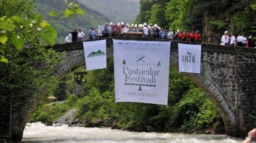 Fırtına Vadisi&rsquo;Nde Uluslararası Pastacılar Festivali Başladı