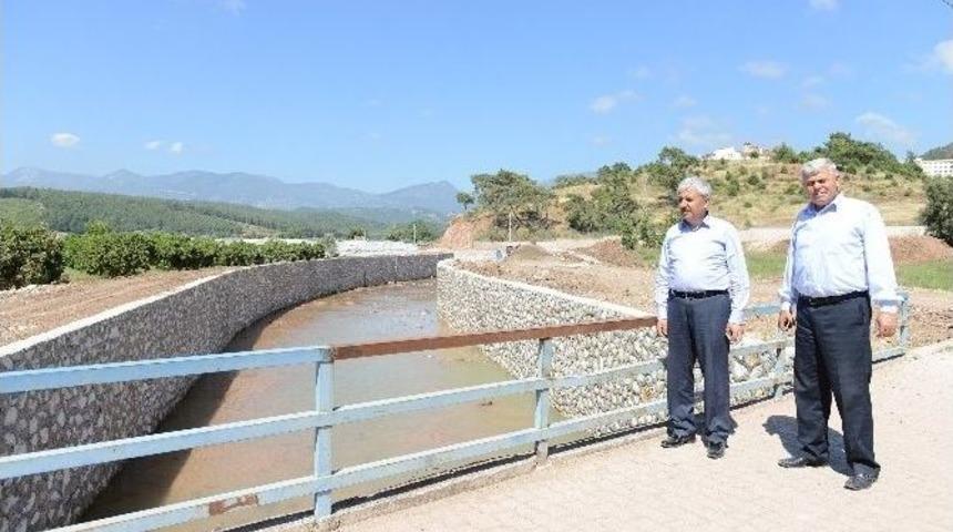 Akmaz Ve Yapraklı Dereleri Taşkın Koruması, Yıl Sonuna Tamamlanacak