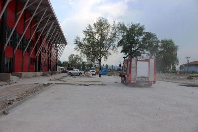 Trafoda Patlama: 3 Yaralı 2