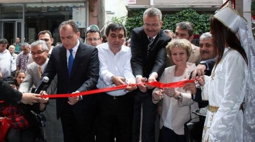 Karacabey Milli Eğitim M&uuml;d&uuml;rl&uuml;ğ&uuml;&rsquo;ne Yeni Bina