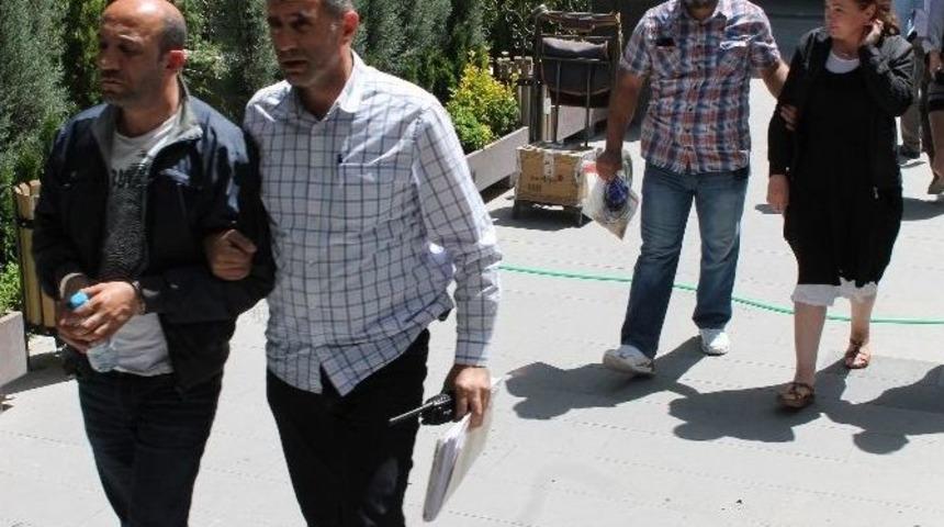 Sahte Altın Satarken Su&ccedil;&uuml;st&uuml; Yakalandı