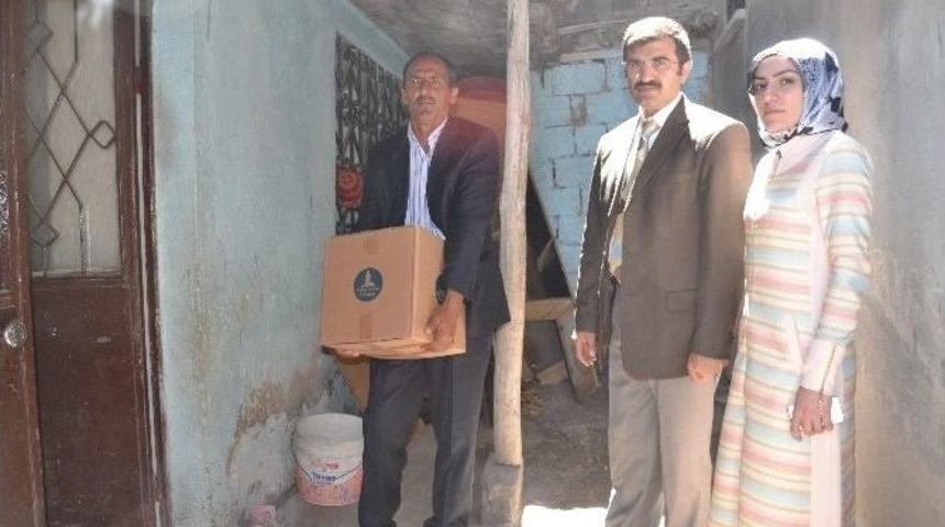 Aile Ve Sosyal Politikalar İl Müdürlüğü Yardıma Muhtaç Vatandaşları Yalnız Bırakmıyor