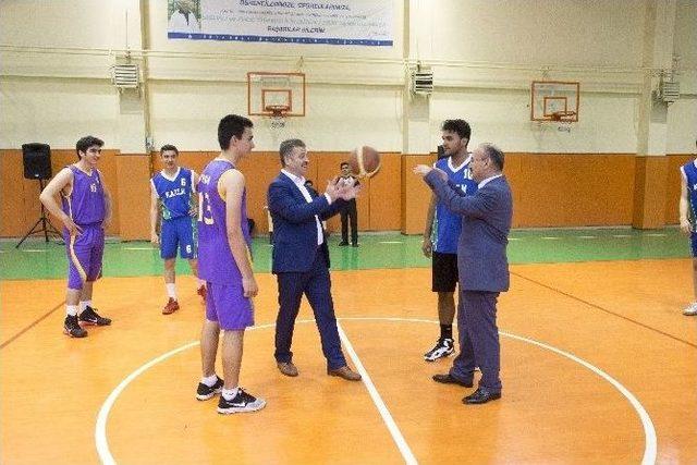 Gaziosmanpaşa’da ‘başkanlık Kupası’ Turnuvası Başladı