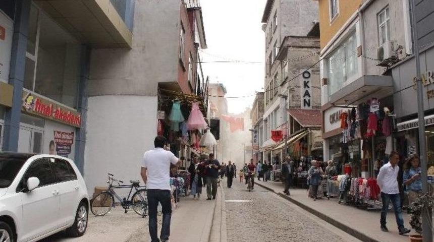 &Ccedil;arşamba&rsquo;da Yangın Paniği