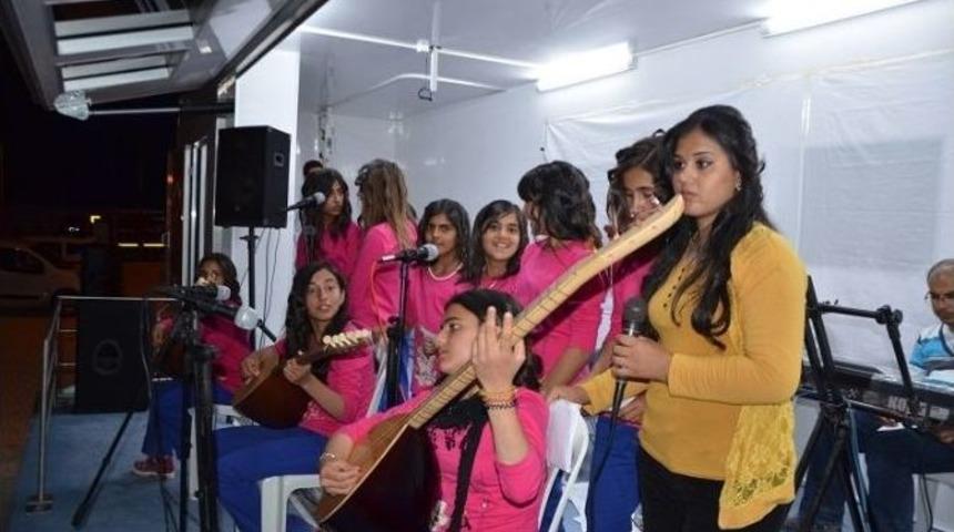 Suru&ccedil; &Ccedil;adır Kentte Yaz Konserleri Başladı