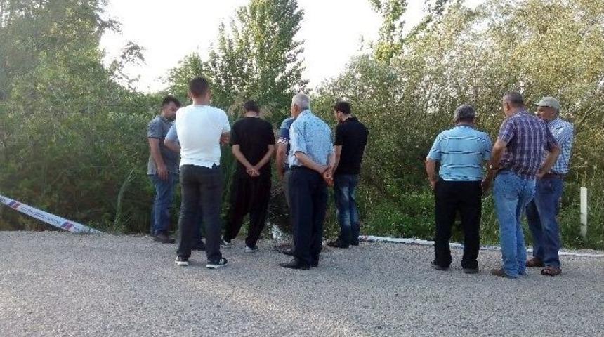 &Ouml;nce Motosikleti Ardından Cesedi Bulundu