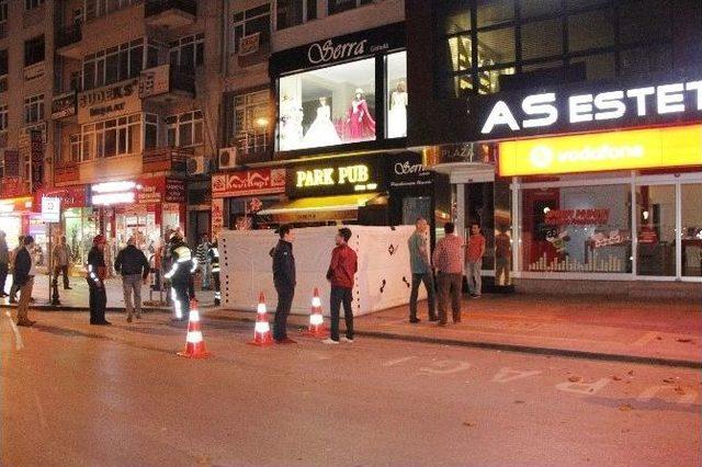 &Ccedil;atıdan İndirildi Tekrar İntihara Kalkıştı 1