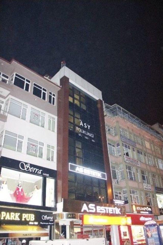 &Ccedil;atıdan İndirildi Tekrar İntihara Kalkıştı 2