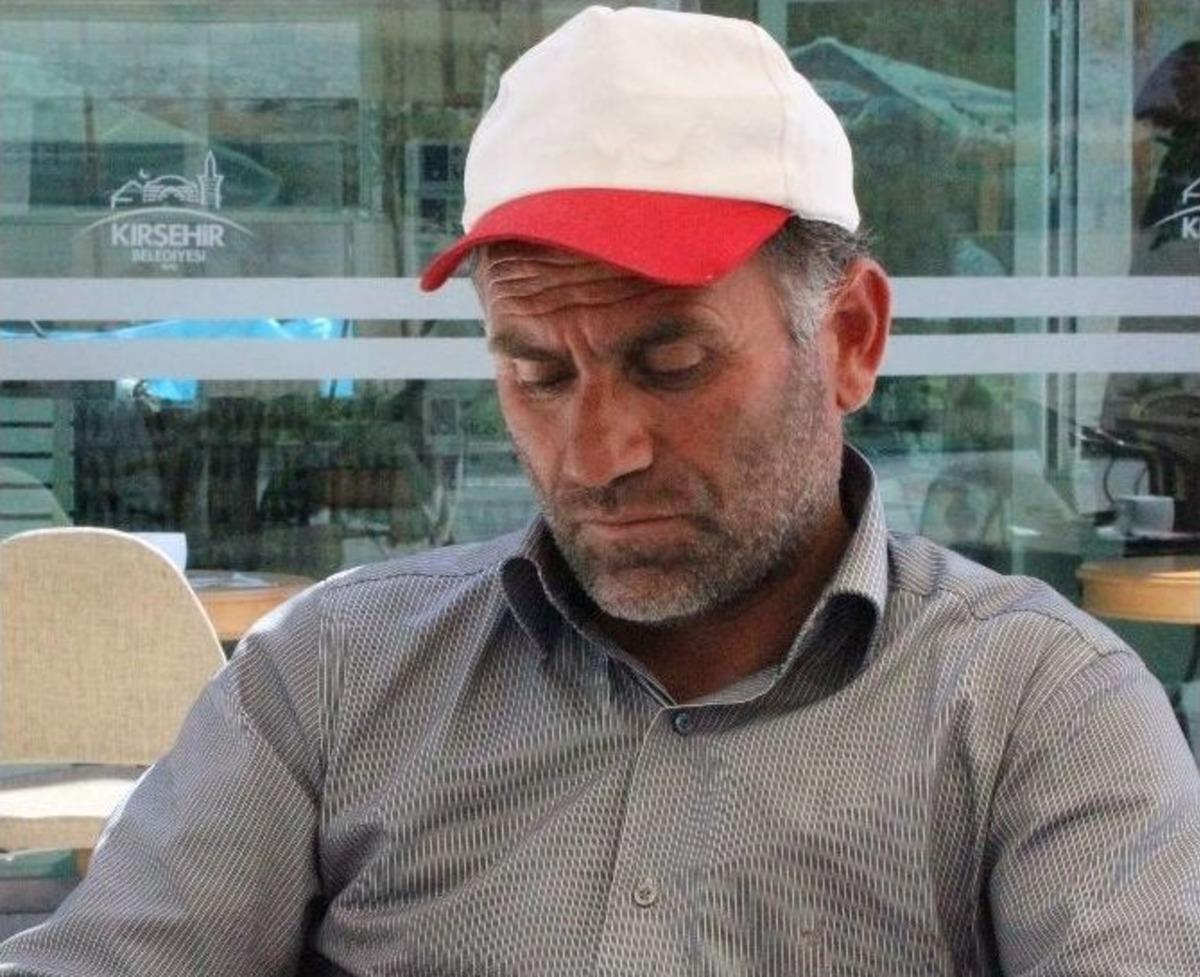 Dağılan Ailesini Birleştirmek İ&ccedil;in İş Arıyor